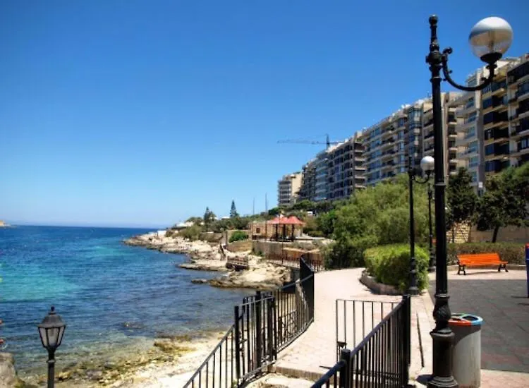 2 Bedroom Apartment In An Excellent Location Sliema
